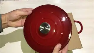 Unboxing Crofton Cast Iron Dutch Oven