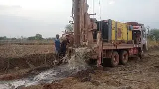 borewell water source point|| 5 inch water pressure|| 33 feet deep borwell drilling