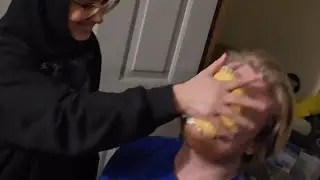 VidDoc: Cake Smasher
