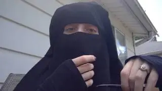 Tutorial: How to Wear Glasses with Niqab