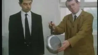 Rowan Atkinson - Fight