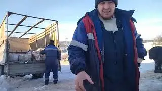 Работник заказал себе сухую осину.