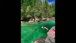 A hidden paradise in voss, Norway 💚 This river is so green