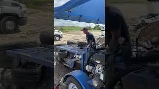 Mobile Gas-Powered Rim Crusher (TC-300 Wheel Crusher)