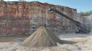 NEW Road Towable 150ft Telescopic Conveyor