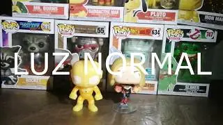 Comparativa Luz Normal vs Linterna UV para hacer brillar tus Funko POP GITD