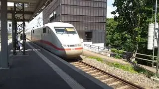 Einfahrt eines ICE 1 BR 401 in Stuttgart Hbf