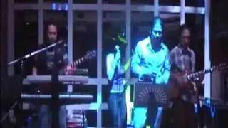 Georgy Porgy by the Midnight Motion live in Bangkok. Thailand..mp4