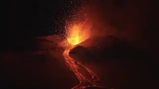Etna volcano eruption - 13 may 2025