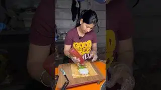 Cute couple selling &lsquo;Sushi&rsquo; on the streets 😍 #streetfood