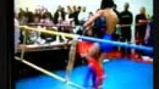 Onitchi boxe thai 2006 Ko premier round !