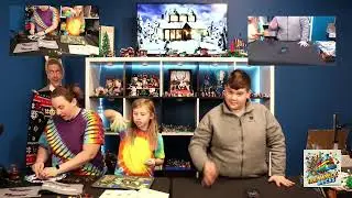 🎄 Day 11 &ndash; LEGO Advent Calendar Build with the TrainWreck Family! 🧱✨
