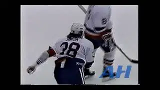 NHL Jan. 7, 1994 Jason Simon,NYI v Paul Kruse,CGY New York Islanders Calgary Flames