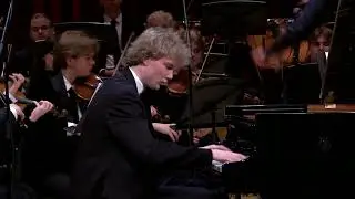 Ivan Bessonov - Shostakovich - Piano Concerto No. 1 in C minor, op. 35, parts III and IV