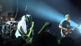 Suicidal Tendencies En Chile 2013 - Fascist Pig