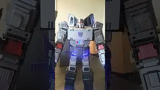 Robosen  Decepticon Leader Megatron!#Megatron #transformersg1#robosen #sic #slipknotsic #slipknot