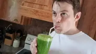 Simple Natural Energy Boosting Green Smoothie