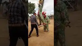 DANÇA DO PALHAÇO DA FOLIA TRÊS REIS SANTO SÃO MIGUEL DO ARAGUAIA -GO 