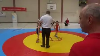 Dino Henke (ESV Wittenberge) - Nick Brederlow (SV Halle) E-Jugend 23kg 8U Wrestling 53 lbs May 2016