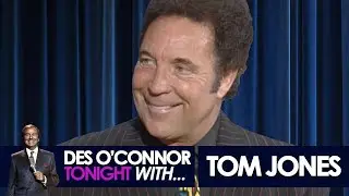 Tom Jones Caught Dolly Parton Streaking on his Lawn! | Des O'Connor Show