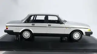 MINICHAMPS 1:18 VOLVO 240 GL - 1986 - SILVER (155171408) Diecast Car Model Available now