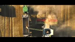 2x CLAAS LEXION 7700, JOHN DEERE S780i - Wheat harvest Hungary🇭🇺 (Baki Agrocentrum)