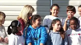 Nadal 2022. Cantada de Nadales a l'escola Pla de l'Ametller de Banyoles