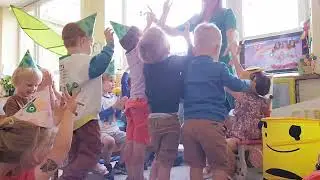 ma&euml;lyss wordt 4