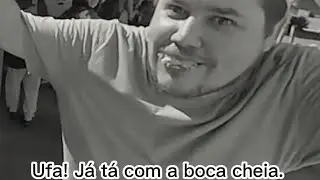 Drone vai no intervalo de uma escola.
