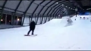 Indoor ski&euml;n of snowboarden bij Skid&ocirc;me in Rucphen - een origineel cadeau van Pluimen