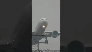 ⚠️ VERY LOW TAKEOFF&hellip; #shorts