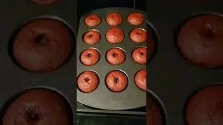 simple cake mix doughnuts #sweettreats #doughnuts