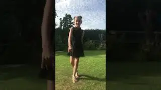 Kids Drake challenge dance, keke