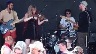 Aelfen @Folk On The Farm 2018