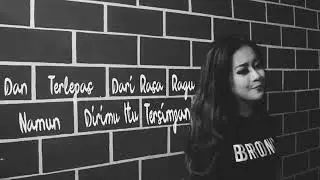 Tragedi Buah Apel - Anita Serawak (Guitarlele Cover) by ANNISA NURFAUZI