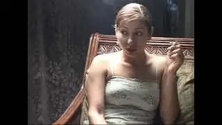 Specialized Videos Adela and Her Anti-Smoking Daughter