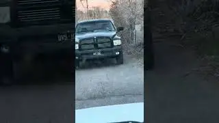 flea master lee trying to leave to give that stupid bitch a ride