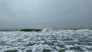 Soothing Ocean Wave Footage for Meditation & Relaxation - Premium Waves Stock Footage