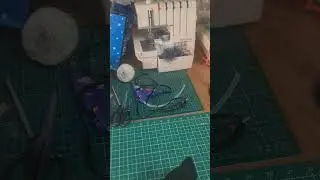 I started making a side table for my sewing machine. A very budget-friendly option.