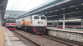 KA Argo Jati Beroperasi Sebagia Kereta Api Tambahan KA Argo Dwipangga Pake Rangkaian Lama Kaca Lebar