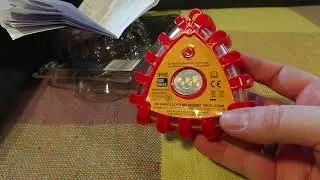ALDI (Nord) LED Warnleuchte: hands-on und die kleinen, gro&szlig;en T&uuml;cken