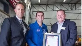 Astronaut Rex Walheim visits Petaluma