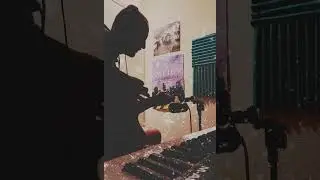 Как жаль иногда что жизнь не видеоигра.. 🎮 #музыка #pop #music #guitar #rock