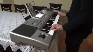 KORG Pa80 DEMO #15 - Rock'n'Roll (factory style)