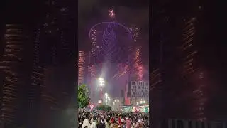 Qatar New Year 2025 Drones and Fireworks Light Up the Sky