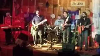 Cheech's Super Deece New Years 2016 I Heard it through the Grapevine