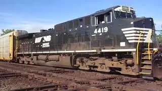(8-27-2025) Norfolk Southern southbound autoracks train in Marion Ohio.