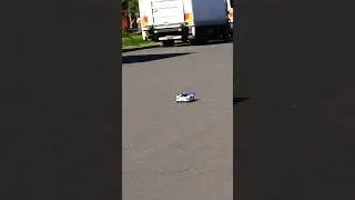 SUPER QUICK RC CAR! 114kph (71mph) Rlaarlo AK-787