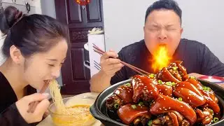 My selfish husband wants to eat alone, so let him try the taste of wasabi!