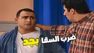 سقوط احمد السقا من علي خشبة المسرح 😨 هاني رمزي ضرب السقا